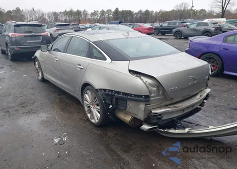 2016 Jaguar Xj Supercharged z USA, uszkodzony, nr VIN SAJWA1CE8GMW00581